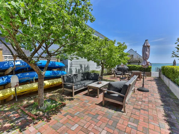 47 Commercial Street #UA, Provincetown, MA 02657