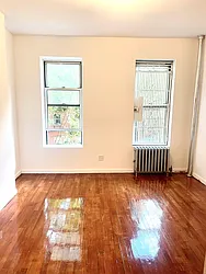 Rented by Haute Residences 