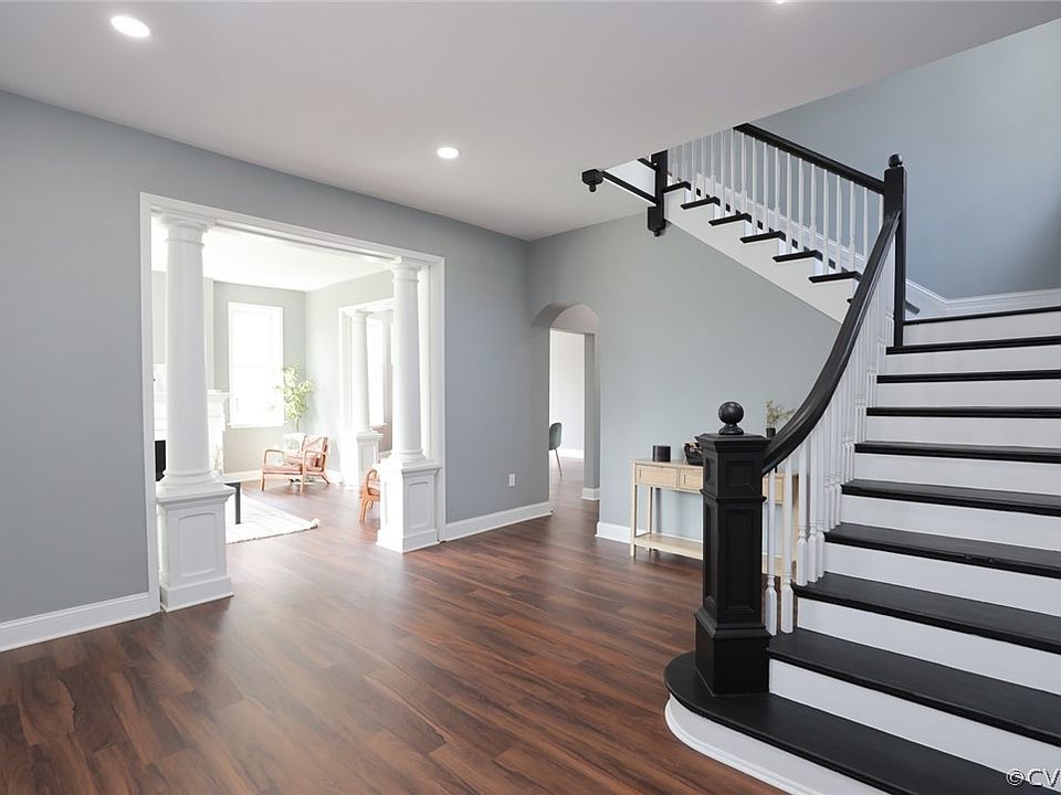 1st image of 2814 Barton Ave