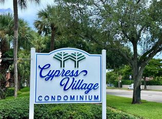 7208 Fairway Dr APT I20, Miami Lakes, FL 33014