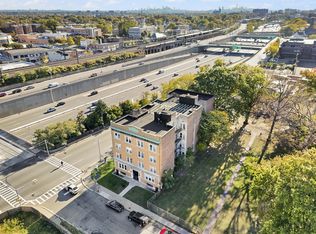 40 S Walnut St #35, East Orange, NJ 07018