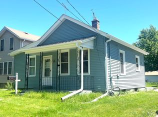 691 Sheridan Ave, Aurora, IL 60505