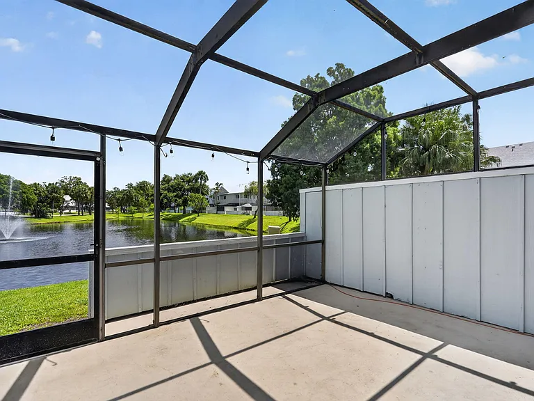 6254 Riverwalk Ln #5 — Photo 6