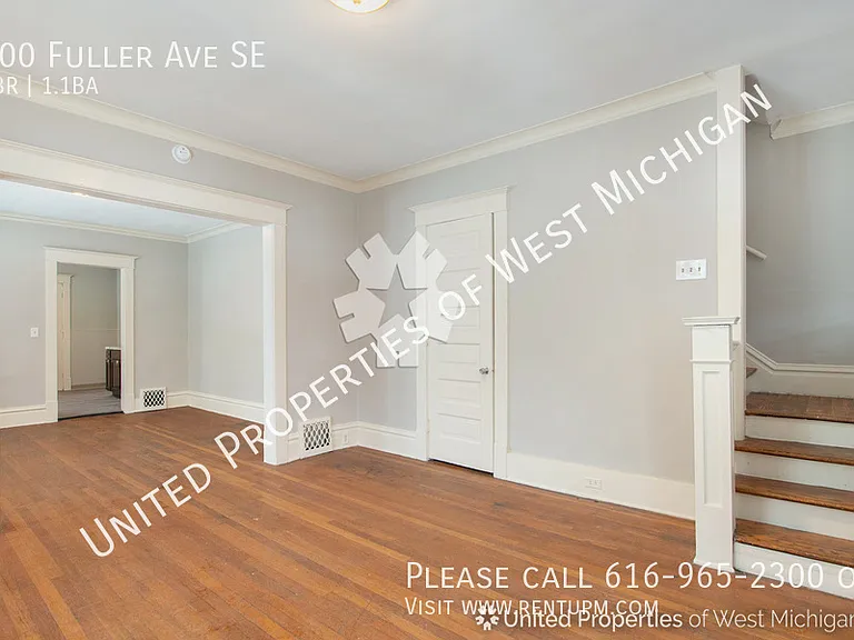 100 Fuller Ave SE — Photo 14