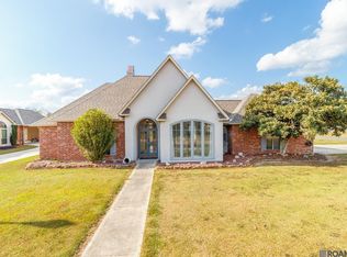 36555 Stanton Hall Ave, Denham Springs, LA 70706