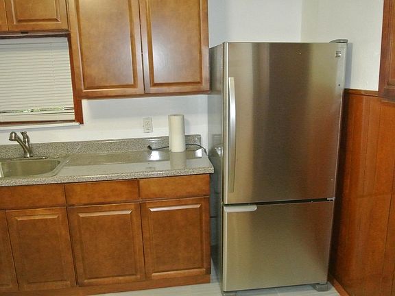 5th image of 14636 229th St Floor 1