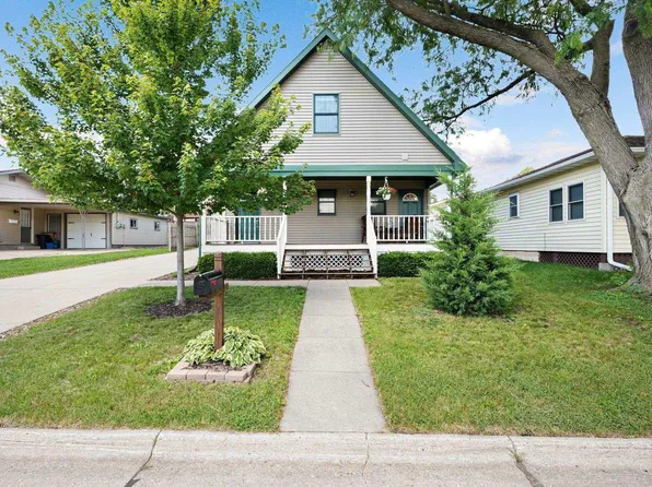 1010 North Main Street, Dodgeville, WI 53533