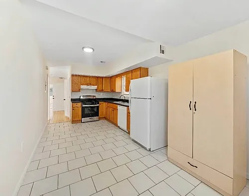 455-457 W End Ave #2 Photo 1