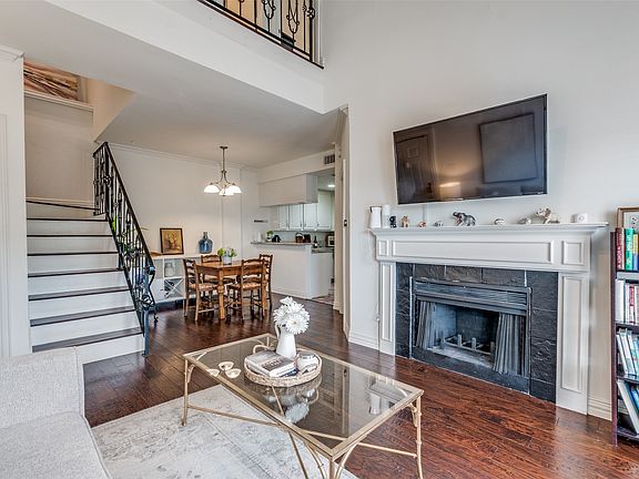 5th image of 4034 Rawlins St APT 208