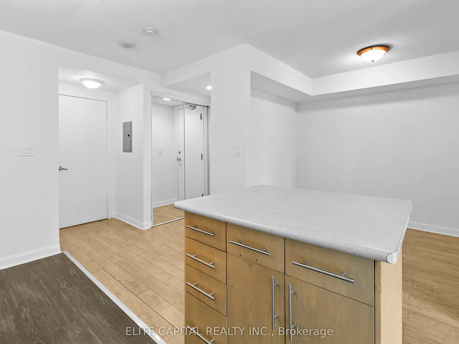 600 Fleet St — Photo 2