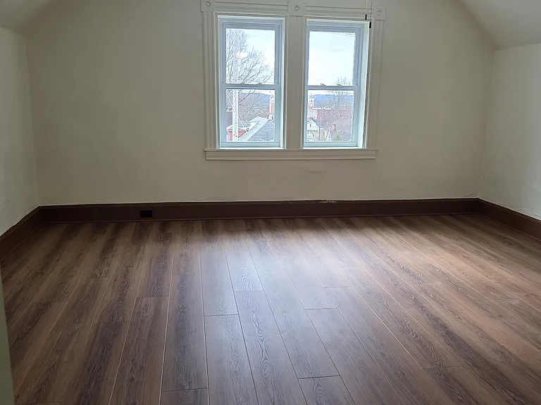 Spacious bedroom