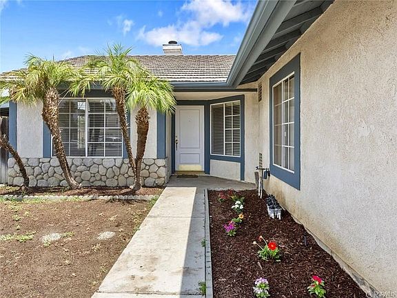 3rd image of 16800 Mediterranean Dr