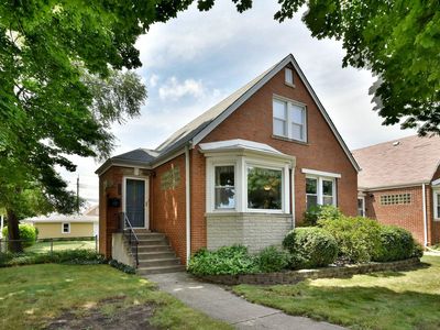 5300 N Moody Ave, Chicago, IL, 60630