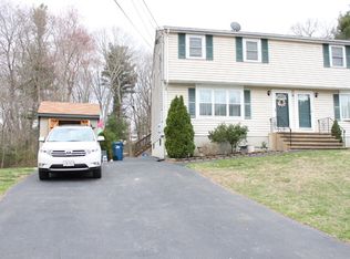 37 Virginia Dr, Bridgewater, MA 02324