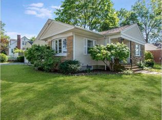 134 Metropolitan Rd, Providence, RI 02908