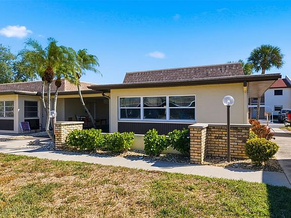 3rd image of 5153 Turquoise Ln APT 102