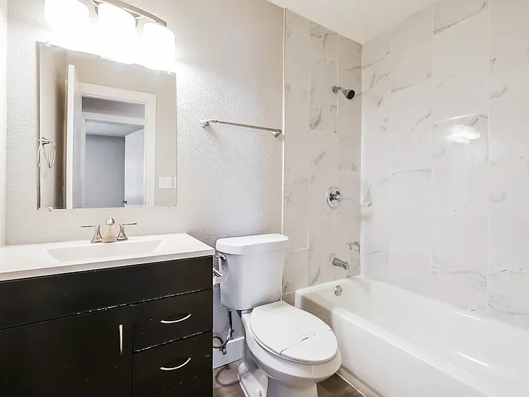 15904 E Bates Pl — Photo 4