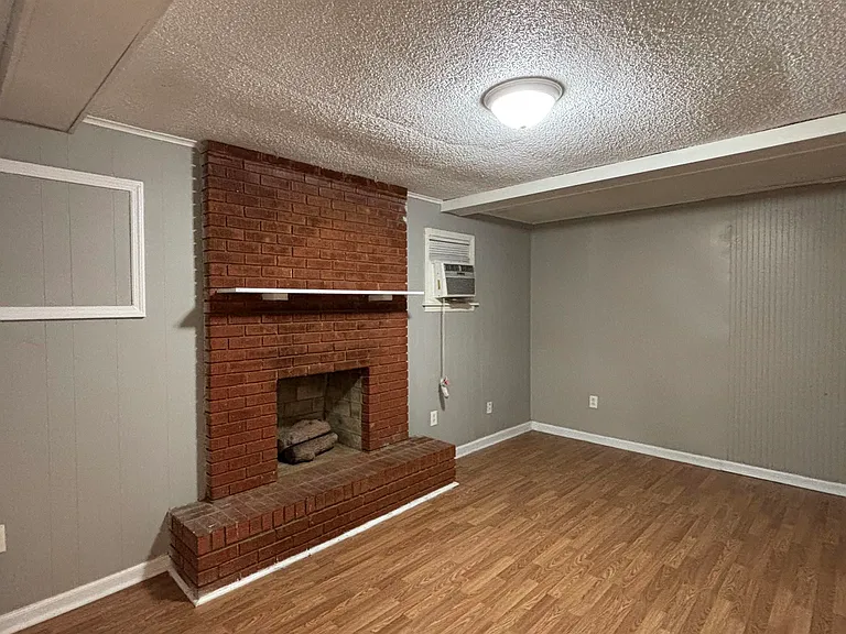 5022 Byron Rd — Photo 6