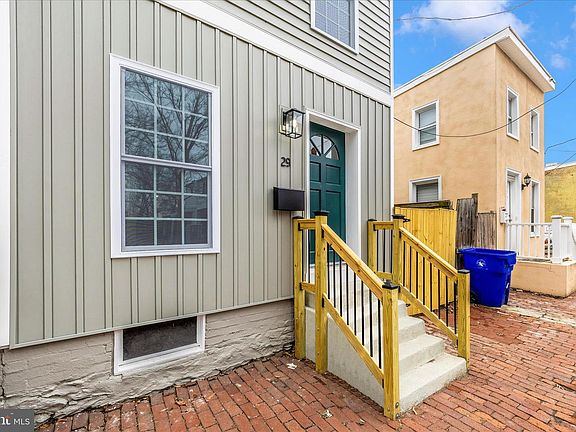 2nd image of 29 Winchester St