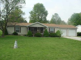 646 E Vincennes St, Orleans, IN 47452