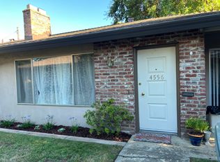 4556 Del Rio Rd, Sacramento, CA 95822