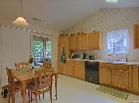 5th image of 48 Barn Owl Way