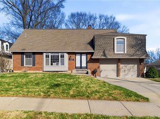 8823 Antioch Rd, Overland Park, KS 66212