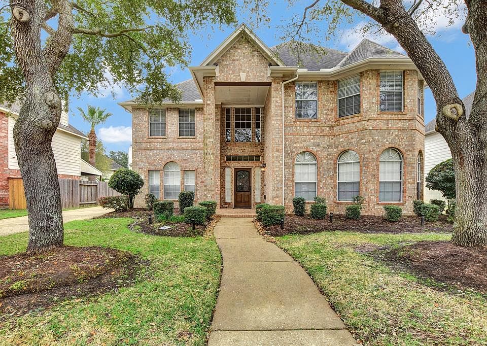 1st image of 5207 Barton Creek Dr