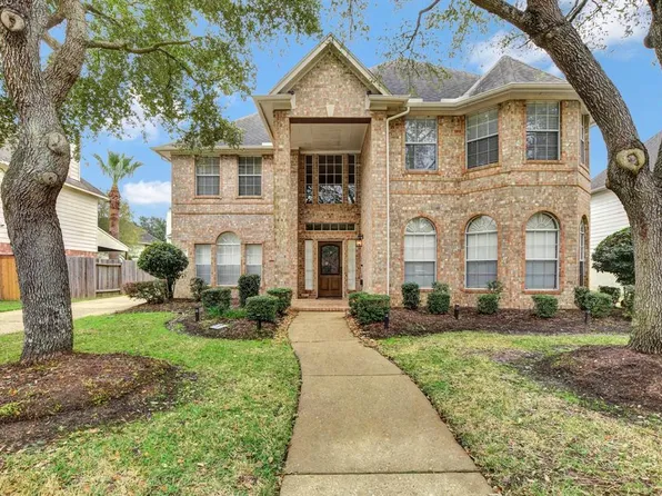 5207 Barton Creek Dr, Pasadena, TX 77505