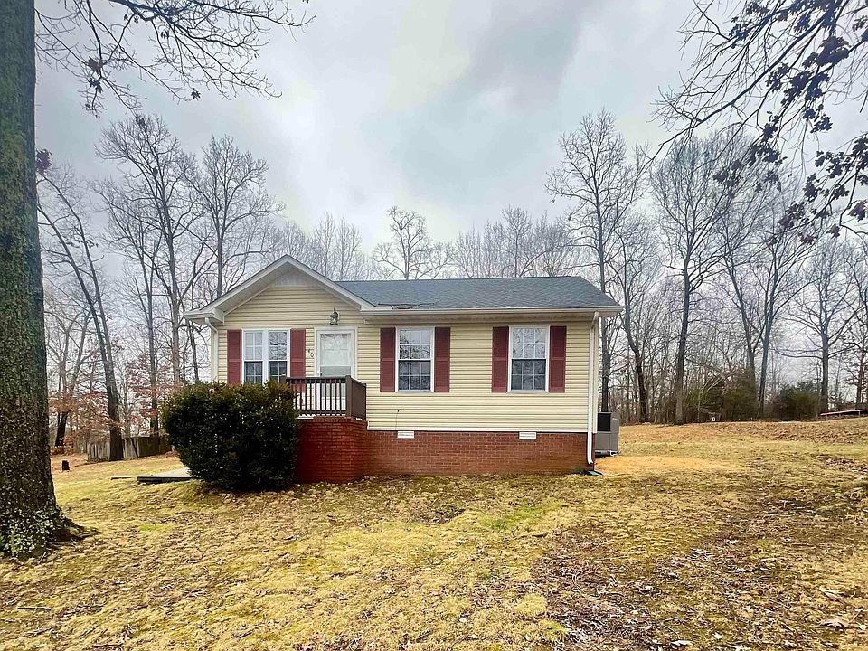 1st image of 40 Linda Ln