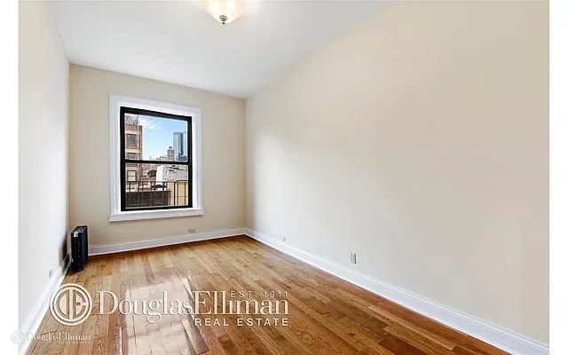 Rented by Douglas Elliman | media 4