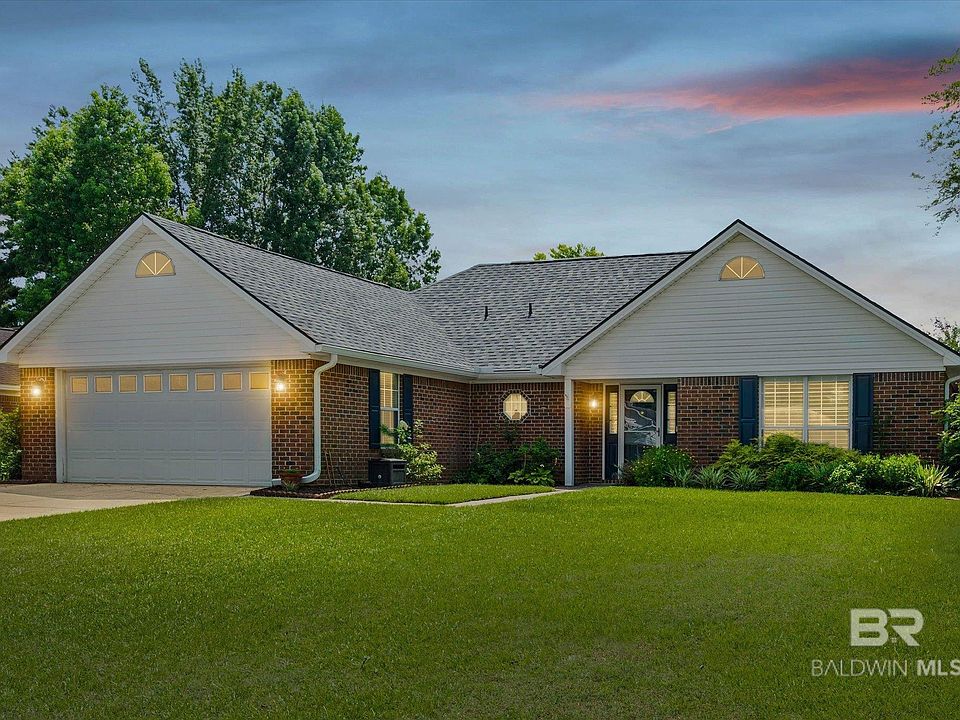 1st image of 808 Orchard Ln