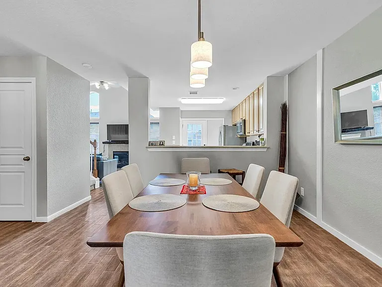 10518 Day Trail Ln — Photo 6