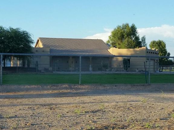 4th image of 20209 E Superstition Dr