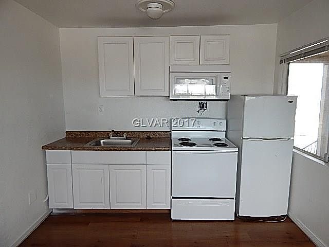 1st image of 409 W Adams Ave APT 5
