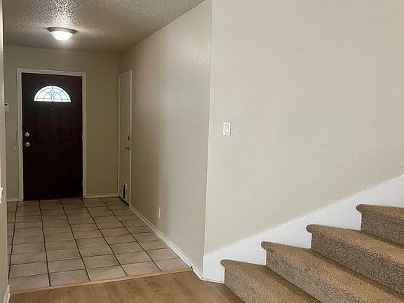 4th image of 14210 Edge Point Dr