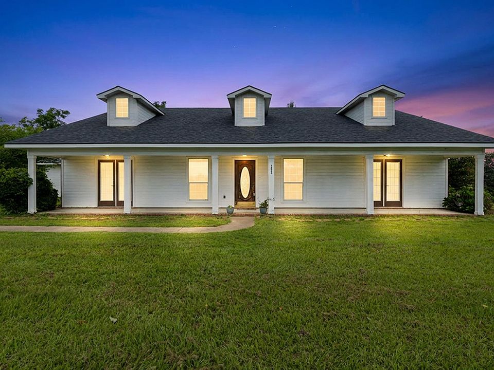 1st image of 1831 Scarlet Oak Rd