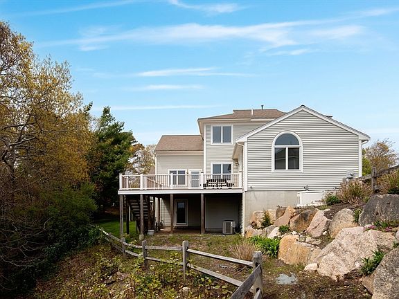 3rd image of 2 Beach Plum Ln #E