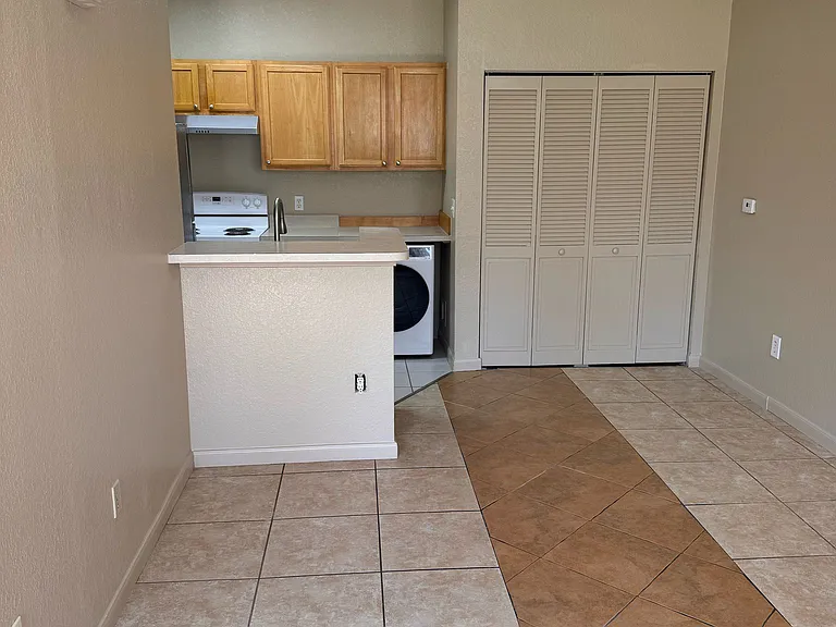 9085 Lee Vista Blvd #1001 — Photo 5