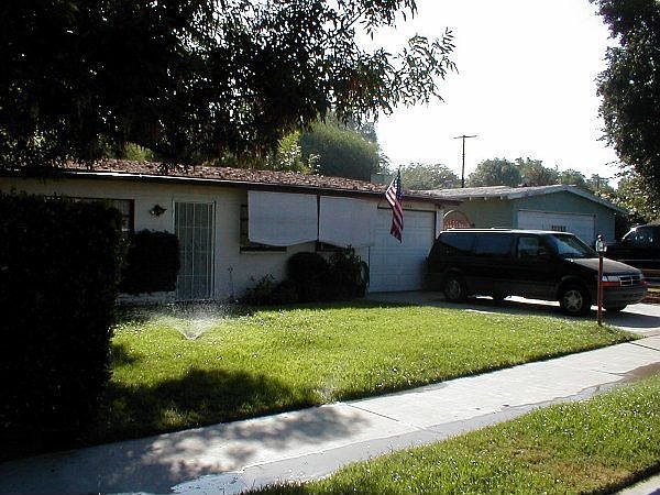 2nd image of 5442 Fallbrook Ave