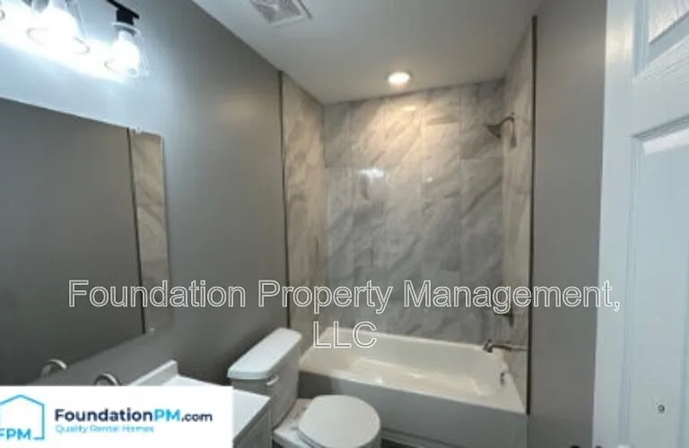 605 Howard Dr — Photo 14