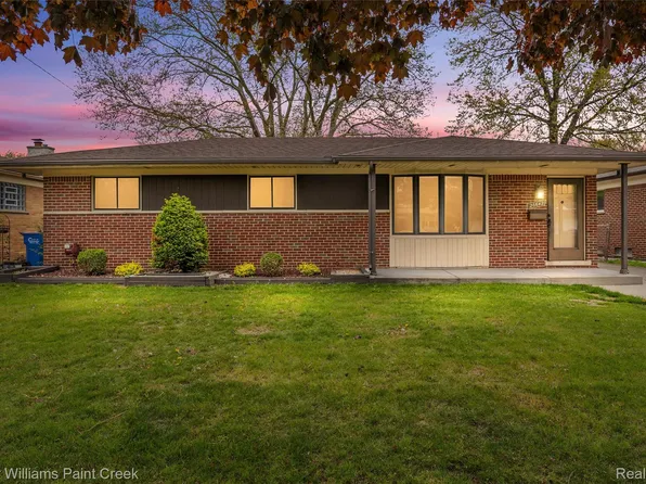 26642 Roan Ave, Warren, MI 48089