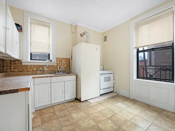 935 Willow Ave APT 4N, Hoboken, NJ 07030