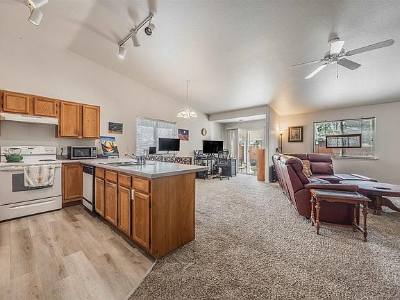 4th image of 1652 Rhine Court