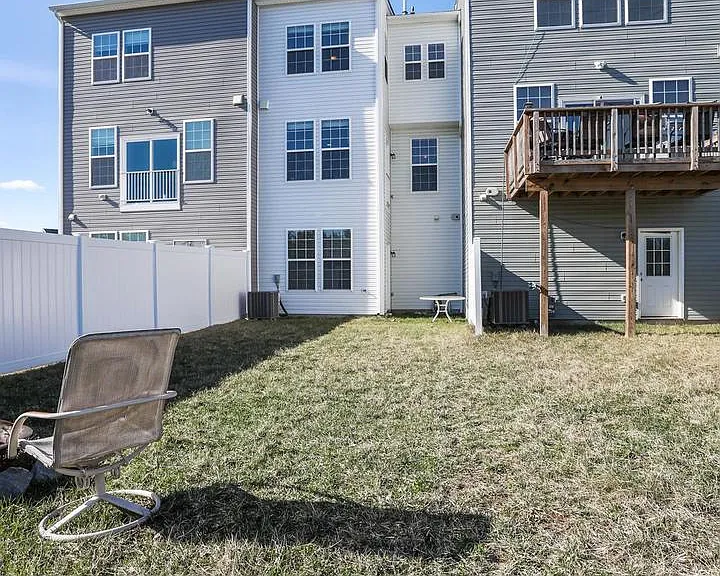 13126 Nittany Lion Cir — Photo 24