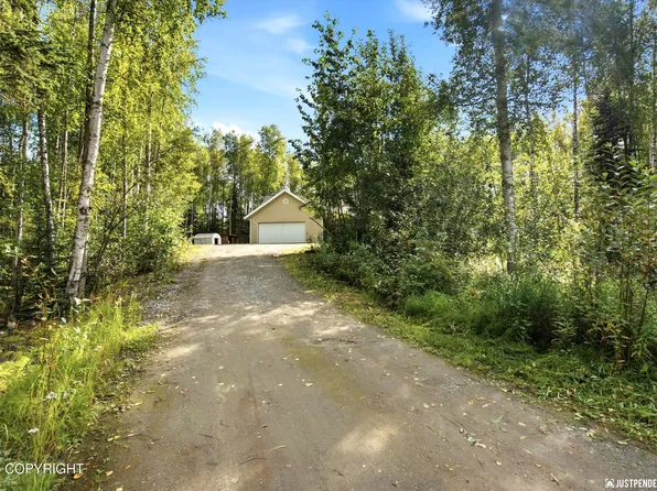 1625 S Elizabeth Dr, Wasilla, AK 99623