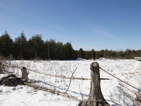 2nd image of 688 Kitley Line 8 Rd #8