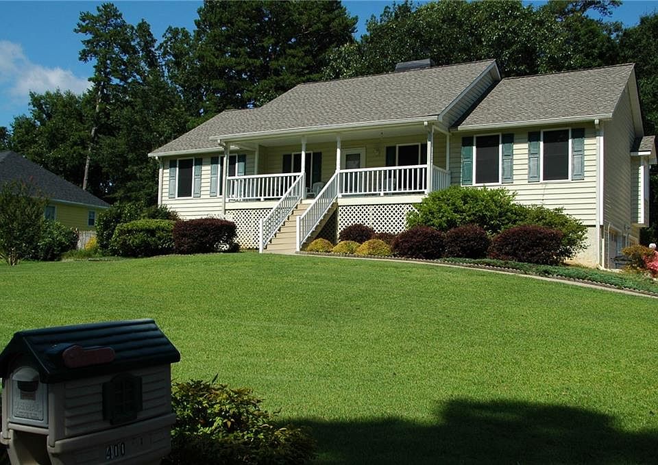 1st image of 400 Lambeth Dr