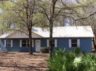3289 NW 65th Ave, Bell, FL 32619