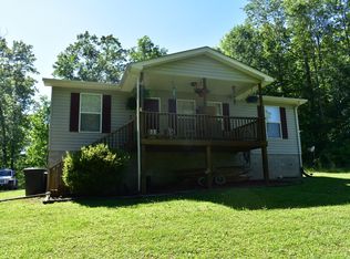 639 West Ln, Pioneer, TN 37847